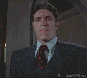 Jaws-smile-for-a-family-picture-richard-kiel.gif