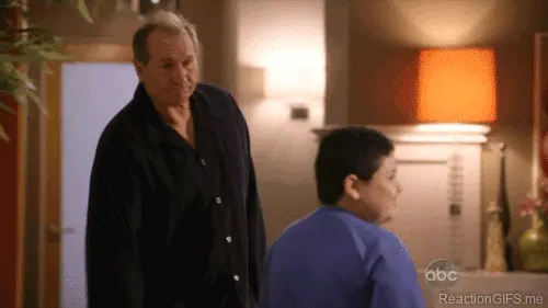 Downvote Spray (Ed O'Neill spaying Manny)