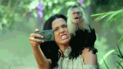 Taking selfies when i'm drunk (Katy Perry Roar)